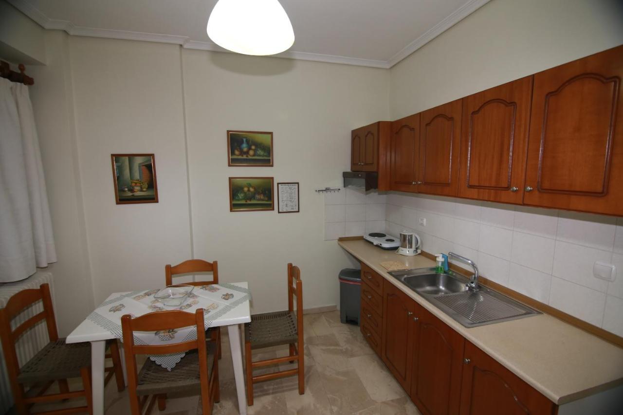 Giotis Apartments เลปโตการายา ภายนอก รูปภาพ
