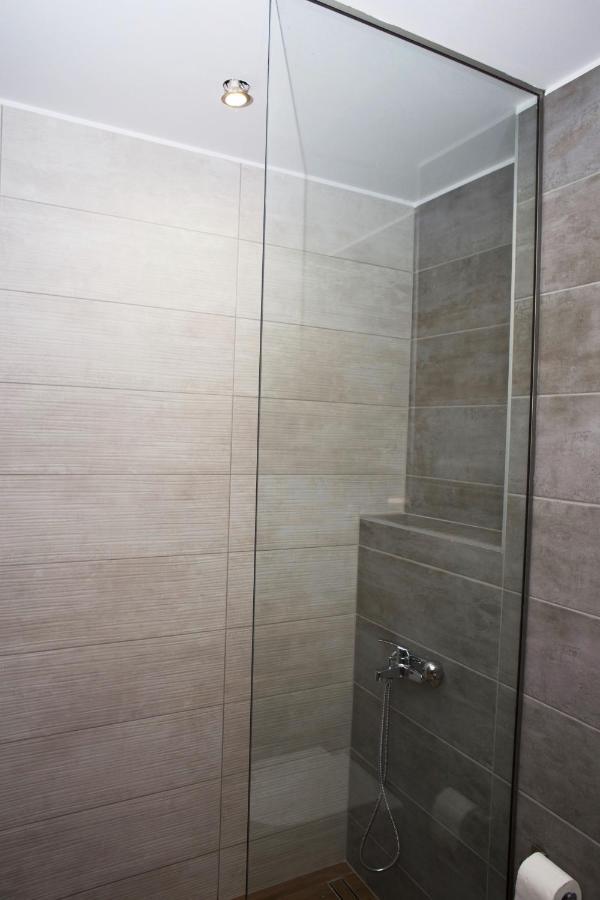 Giotis Apartments เลปโตการายา ภายนอก รูปภาพ